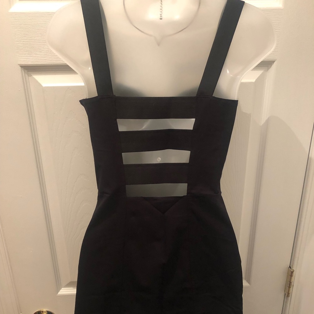 Black & white mini dress - Picture 5 of 5
